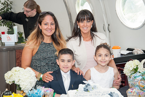 Cate Aniano Communion (151 of 220).jpg