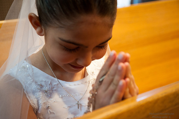 Cate Aniano Communion (80 of 220).jpg