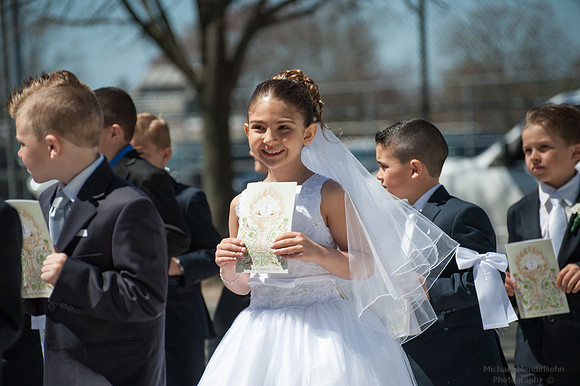 Cate Aniano Communion (115 of 220).jpg